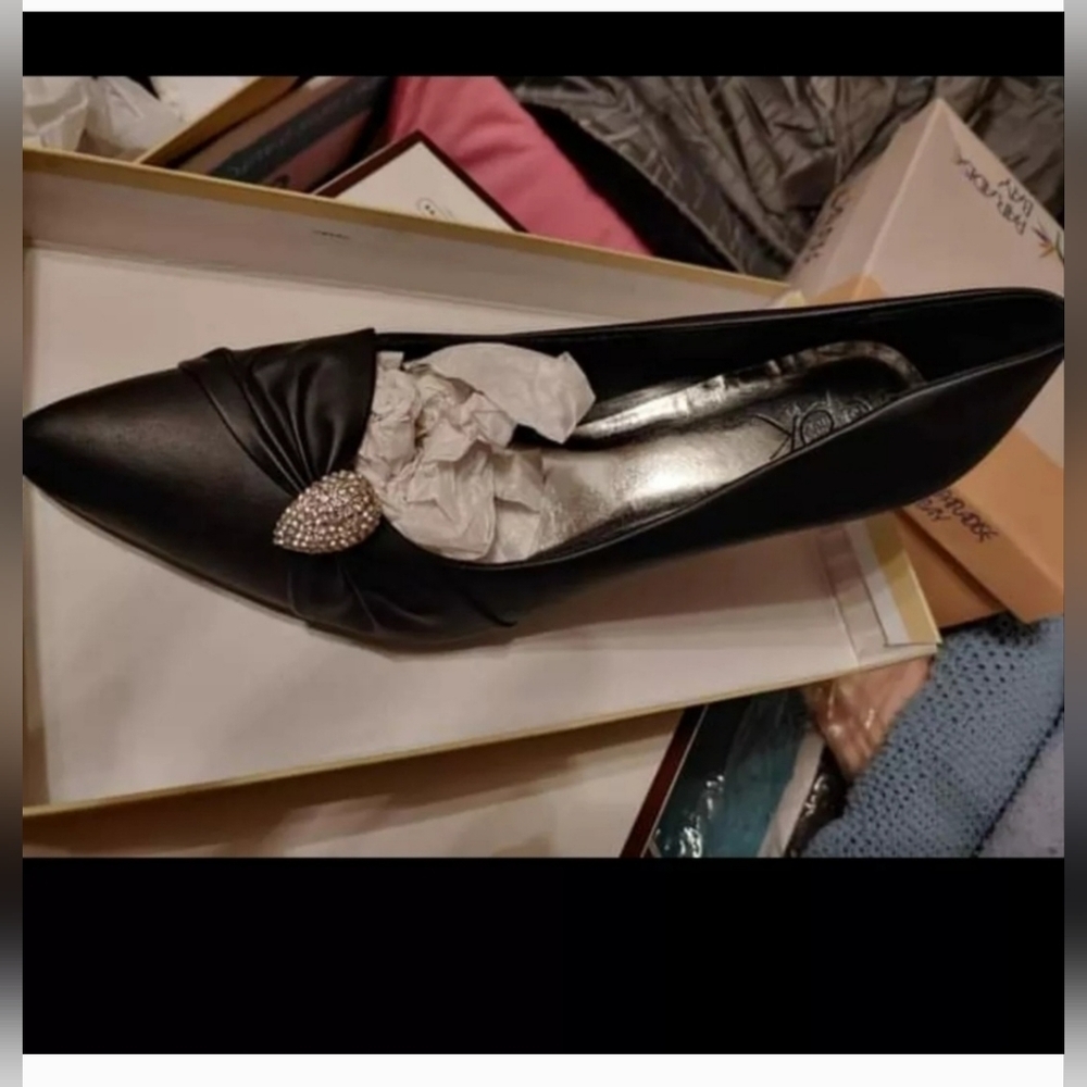 NEW BLACK HEEL SHOES SIZE 12 ~ 4" Heel